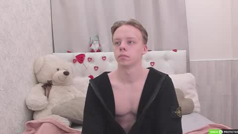 Snapshot of simonwarner chatting on 02-27-26, 09:20 Simon online show from 02-27-26, 09:20