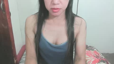 Snapshot of simpleladie15 chatting on 06-10-26, 01:54 marisweet online show from 06-10-26, 01:54