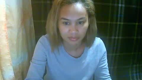 Snapshot of simply__me chatting on 02-05-26, 10:25 simply__me online show from 02-05-26, 10:25