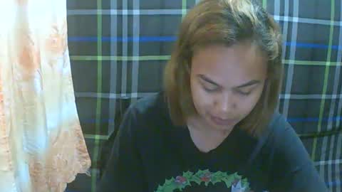 Snapshot of simply__me chatting on 02-10-26, 10:47 simply__me online show from 02-10-26, 10:47