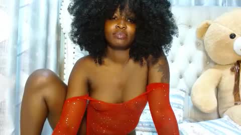 simply_eve1 online show from 10-28-25, 01:53