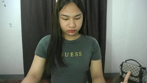 Snapshot of simply_francine chatting on 06-20-26, 10:07 simply francine online show from 06-20-26, 10:07