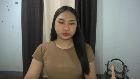Snapshot of simply_francine chatting on 07-14-26, 10:32 simply francine online show from 07-14-26, 10:32