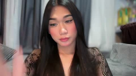 Snapshot of simplysultrykylie chatting on 07-26-26, 08:32 Kylie online show from 07-26-26, 08:32