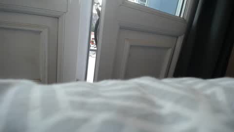 Sofi wed. - sat. 11am - 11 pm and Santi with Sofi sun.. - tue. 11 am - 5 pm  europe online show from 12-20-24, 03:31