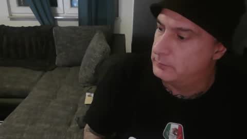 sinalco1975 online show from 12-02-25, 03:23