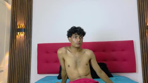 Snapshot of sinboy_ chatting on 05-07-26, 07:03 online show from 05-07-26, 07:03