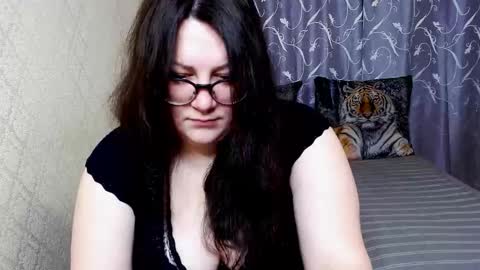 Angela online show from 03-02-26, 01:29