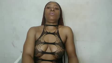 Snapshot of sinfulbicth chatting on 09-21-25, 07:15 sinfulbicth online show from 09-21-25, 07:15