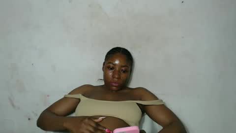 Snapshot of sinfulbicth chatting on 09-30-25, 10:48 sinfulbicth online show from 09-30-25, 10:48