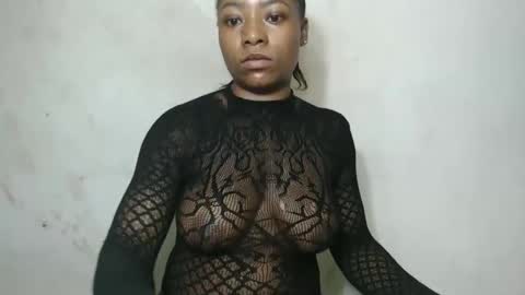 Snapshot of sinfulbicth chatting on 10-03-25, 07:11 sinfulbicth online show from 10-03-25, 07:11