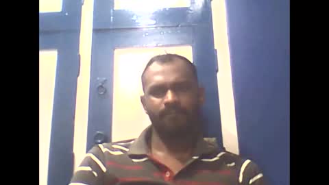 Snapshot of singletamilblackboy chatting on 01-02-25, 05:29 singletamilblackboy online show from 01-02-25, 05:29