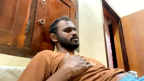 Snapshot of singletamilblackboy chatting on 02-11-25, 07:59 singletamilblackboy online show from 02-11-25, 07:59