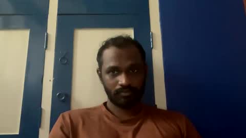 Snapshot of singletamilblackboy chatting on 02-13-25, 11:17 singletamilblackboy online show from 02-13-25, 11:17