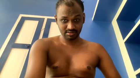 Snapshot of singletamilblackboy chatting on 09-09-25, 06:57 singletamilblackboy online show from 09-09-25, 06:57