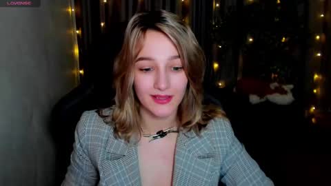 Sinty Noria online show from 02-14-25, 04:47