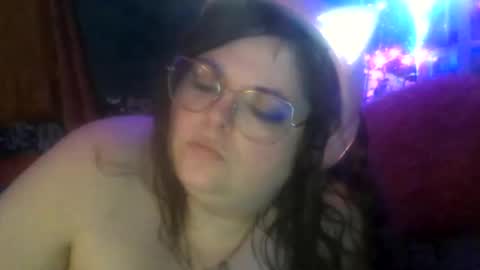 Siofra online show from 10-27-25, 02:59