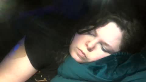 Siofra online show from 11-16-25, 04:56