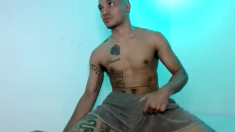 Snapshot of sir_black1 chatting on 12-14-24, 07:14 Sir black online show from 12-14-24, 07:14