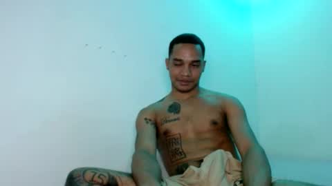 Snapshot of sir_black1 chatting on 12-22-24, 08:14 Sir black online show from 12-22-24, 08:14