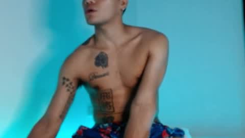 Snapshot of sir_black1 chatting on 05-20-26, 01:01 Sir black online show from 05-20-26, 01:01