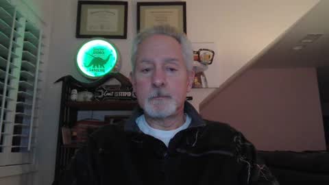 Don Roberto online show from 01-22-25, 08:40