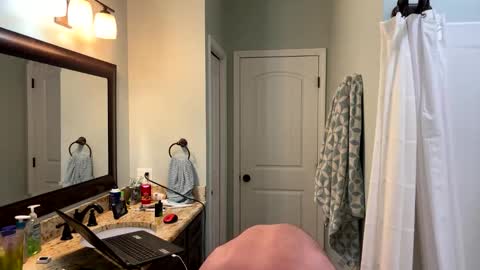Snapshot of sir_seoscam chatting on 05-28-26, 03:48 sir_seoscam online show from 05-28-26, 03:48