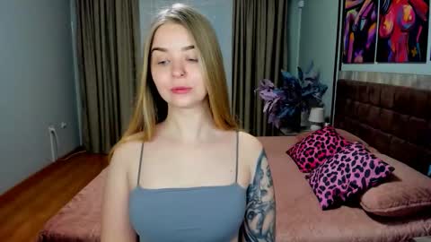 SirenaBloom online show from 03-02-26, 04:36