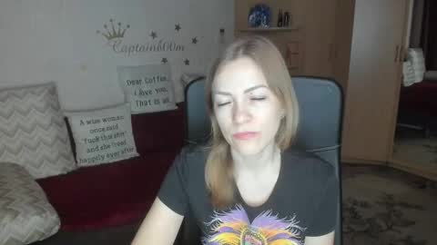 sirenasilk online show from 11-19-25, 03:28