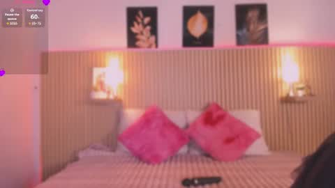 Snapshot of sirenita_xoxo chatting on 07-27-26, 11:01 Sirenita online show from 07-27-26, 11:01