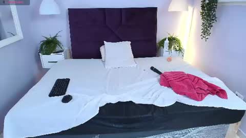 sirenyrouss online show from 07-10-26, 10:12