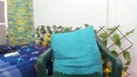 Snapshot of sirryant chatting on 01-25-25, 09:35 SIR RYANT online show from 01-25-25, 09:35