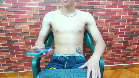 Snapshot of sirryant chatting on 02-18-25, 02:59 SIR RYANT online show from 02-18-25, 02:59