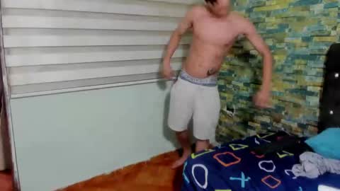 Snapshot of sirryant chatting on 02-19-25, 09:14 SIR RYANT online show from 02-19-25, 09:14