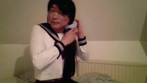 Lili online show from 10-25-25, 11:21