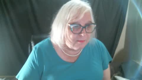 Sissy Diane online show from 12-04-24, 12:41