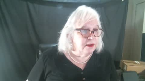 Sissy Diane online show from 01-11-25, 12:33