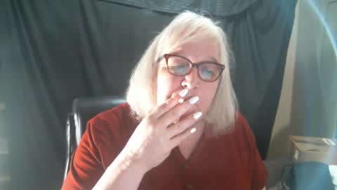 Sissy Diane online show from 01-17-25, 12:31