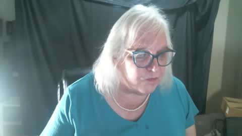 Sissy Diane online show from 02-18-25, 12:37