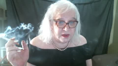 Sissy Diane online show from 10-05-25, 01:09
