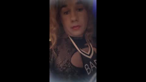 sissywhiteb online show from 04-17-26, 08:28