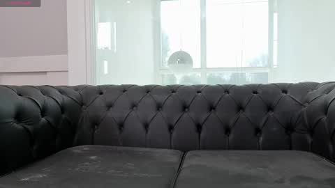 Elise online show from 04-11-26, 11:36