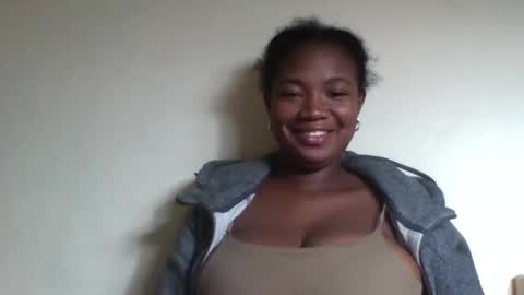 Snapshot of sisyh697532 chatting on 05-16-26, 10:36 sisyh697532 online show from 05-16-26, 10:36