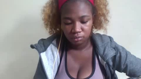 Snapshot of sisyh697532 chatting on 06-07-26, 07:12 sisyh697532 online show from 06-07-26, 07:12