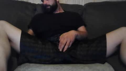 Snapshot of sit0nnmyface69 chatting on 12-22-25, 04:31 sit0nnmyface69 online show from 12-22-25, 04:31