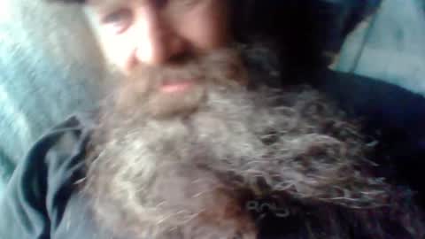 Snapshot of sitonmybeardxxx chatting on 05-26-26, 11:34 sitonmybeardxxx online show from 05-26-26, 11:34