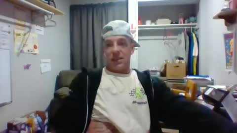 Snapshot of sitonmyfacemeowmm chatting on 12-18-25, 05:02 sitonmyfacemeowmm online show from 12-18-25, 05:02