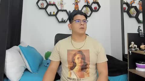 Siul Thompson online show from 02-15-25, 01:21