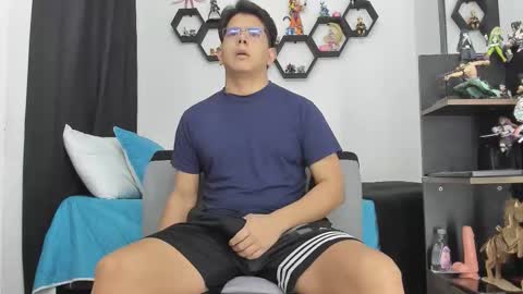 Siul Thompson online show from 12-05-25, 11:41