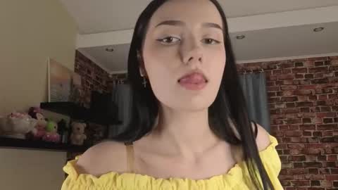 Lilly online show from 03-06-26, 12:12